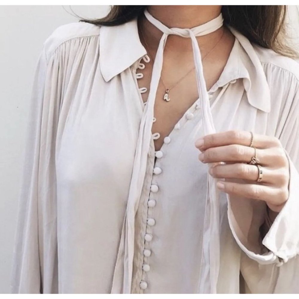 Free People Blouse Womens Medium Modern Muse Artist Button Up in Beige with Neck